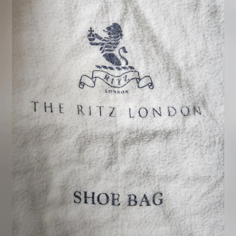 The Ritz London White Shoe Bags Set of 2